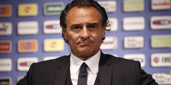 Prandelli'den G.Saray'a yaylım ateşi!