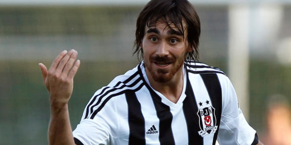 Veli Kavlak kararını verdi!