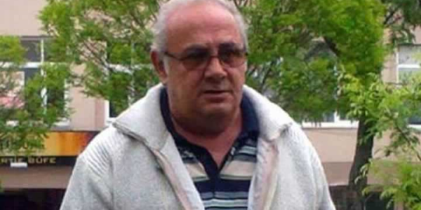 Eski futbolcu evinde ölü bulundu!