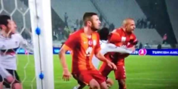 Melo‘nun hareketi kırmızı kart mı?