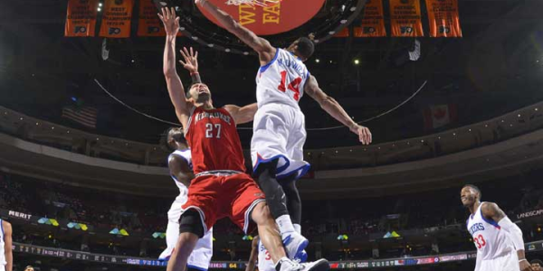 Milwaukee Bucks, 76ers'ı rahat geçti