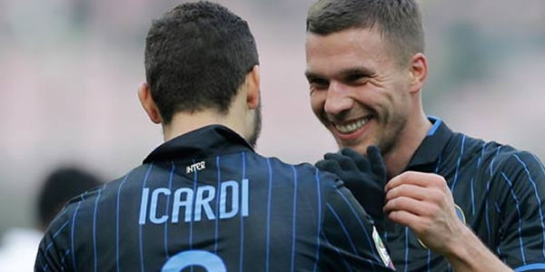 Poldi'li İnter Genoa'yı devirdi!