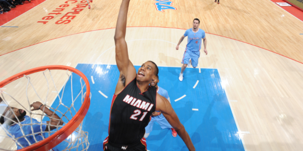 Heat Whiteside'le kazandı