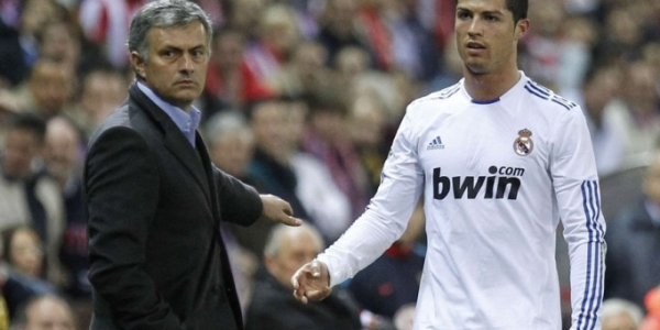 Ronaldo ve Mourinho'ya büyük onur! 