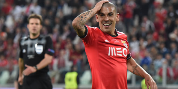 O yıldız kampa yetişecek!