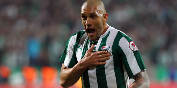 G.Saray o golcüyü bitiyor!