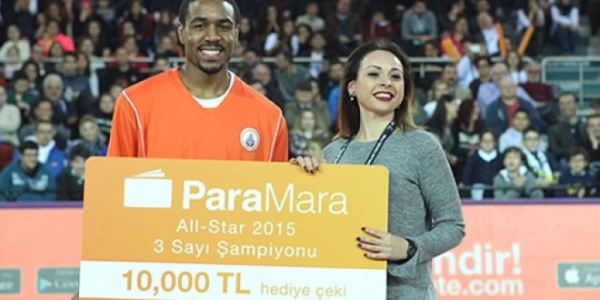 3'lük şampiyonu Michael Jenkins!