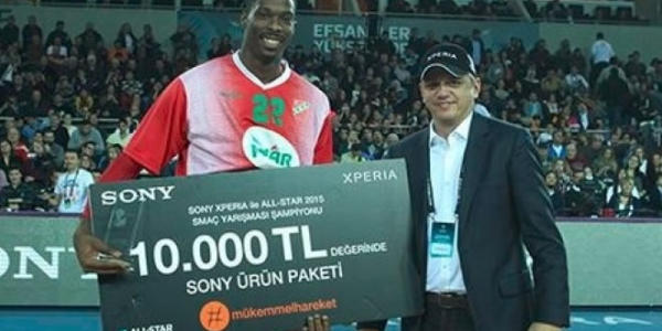 Smacın kralı Karşıyakalı Gabriel