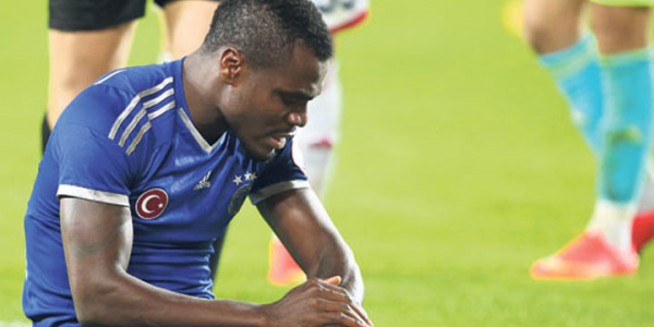 Emenike:'Evlenmek istiyorum'
