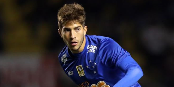 Lucas Silva'dan 5,5 yıllık imza!