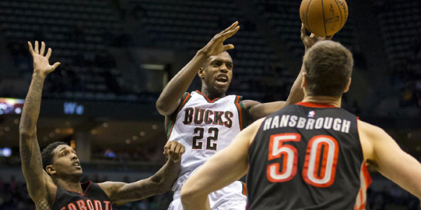 Milwaukee, Detroit'i bozguna uğrattı!