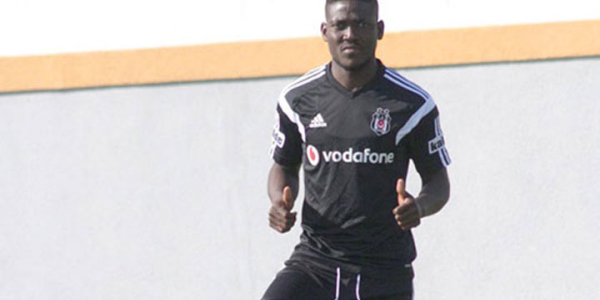 Opare'de lisans sorunu!