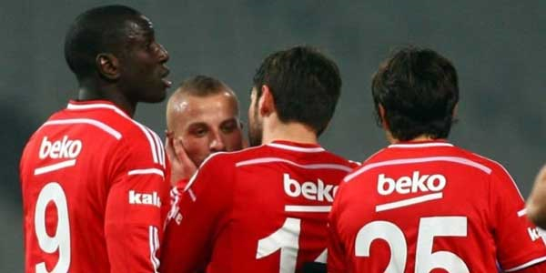 Demba Ba isyan etti!