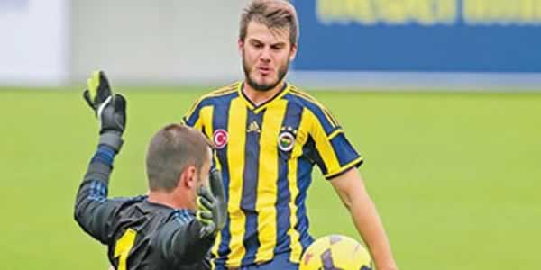 Eski F.Bahçeli 2. Lig'e gitti!