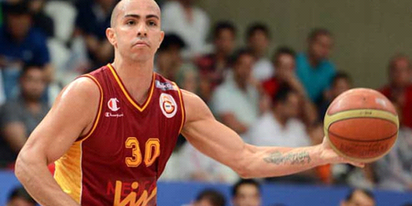 Arroyo hastaneye kaldırıldı!