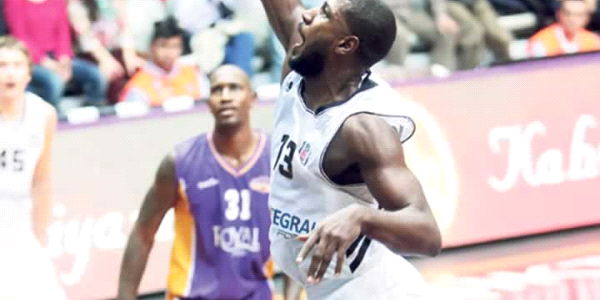 Kartal evinde mağlup!