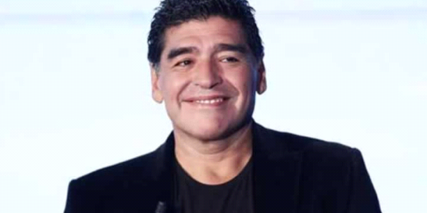 Maradona yüzünü yeniledi!