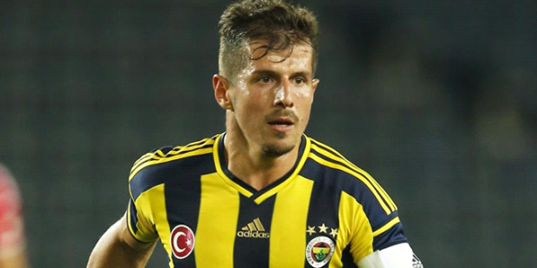 Emre en iyi Türk oyuncuyu açıkladı!