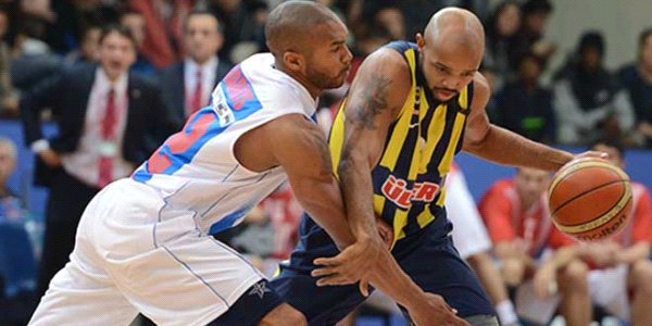 Fenerbahçe Ülker deplasmanda güldü