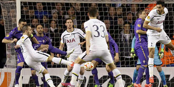 Tottenham turu zora soktu!