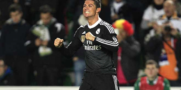 Real Madrid arayı açtı