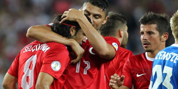 Hollanda maçı öncesi sevindiren gelişme