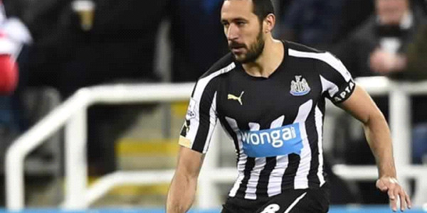 Yıldız futbolcu kanseri yendi, sahaya çıktı!