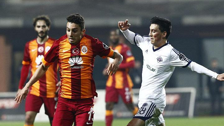 Aslan'dan müthiş geri dönüş!