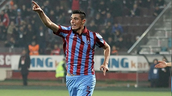 Oscar Cardozo tarihe geçti! 