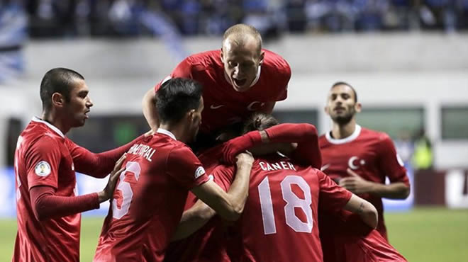Milli maç yayın krizi çözüldü!