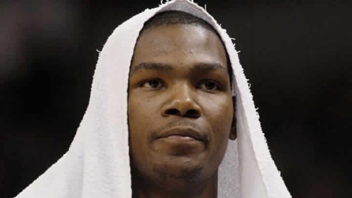 Durant sezonu kapattı 