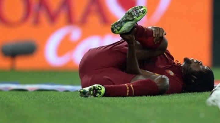 Roma'nın yıldızından şok haber!