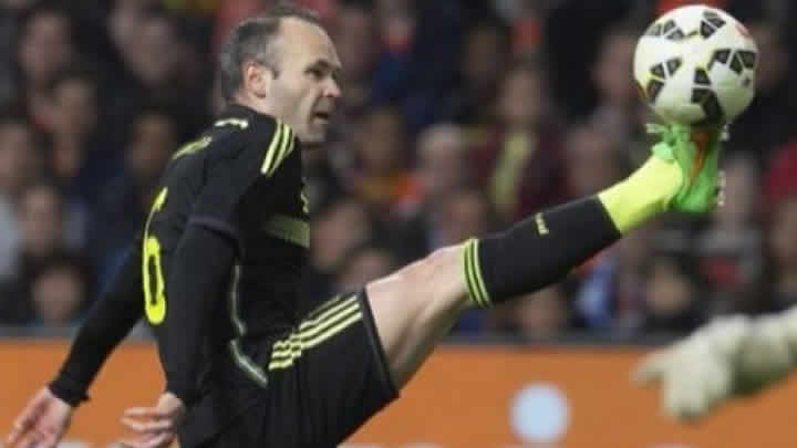 Hollanda'da ıslık skandalı!