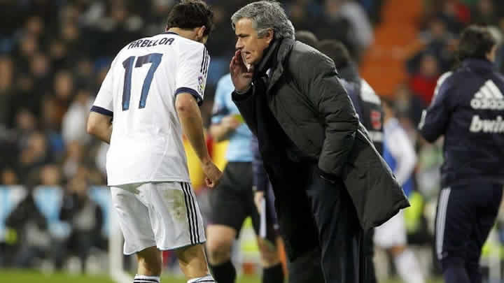 Madridli yıldız: 'Mourinho ile hala...'