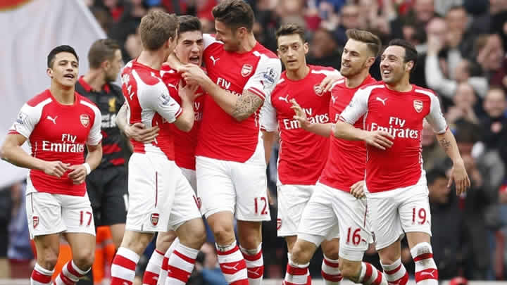 Arsenal, Liverpool'u ezdi!