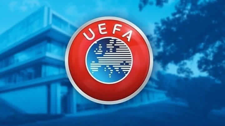 UEFA'dan tarihi karar! 