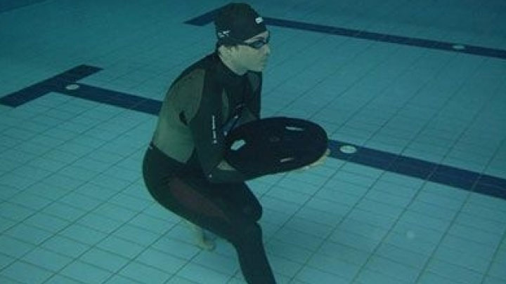 Milli sporcudan dünya rekoru!