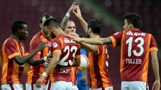 G.Saray'da 4 yıldızlık sorun!