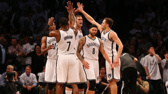 Deron coştu Brooklyn eşitledi!