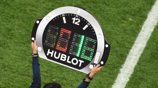 Futbolda tarihi karar kapıda! 
