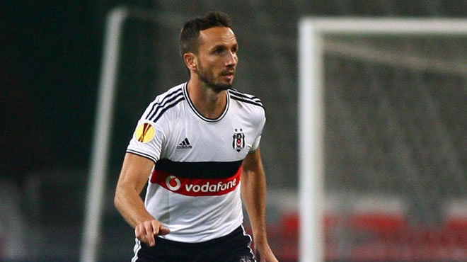 Beşiktaş'tan flaş Sivok kararı!