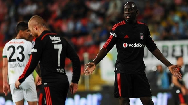Beşiktaşlı futbolculardan isyan!