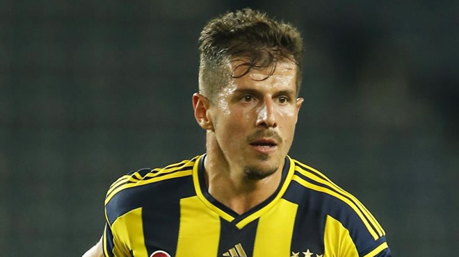 Emre Belözoğlu için flaş karar!