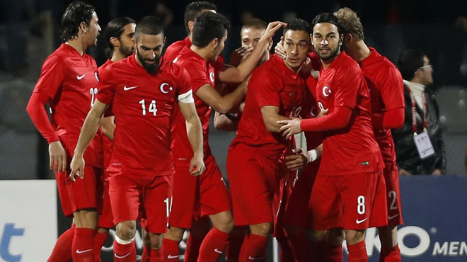 İşte 2 milli yıldızın yeni adresi!