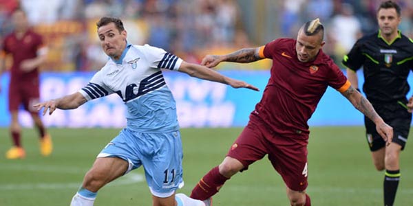Dev derbinin galibi Roma