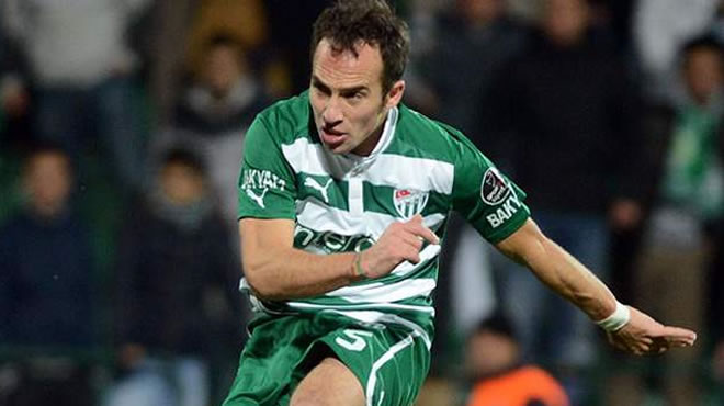 Bursaspor yıldız oyuncusuyla anlaştı