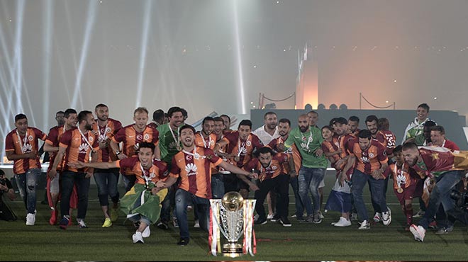 Şampiyon Arena‘da kupasına kavuştu