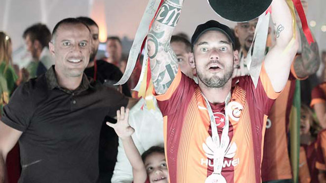 En çok izlenen gol Sneijder’den