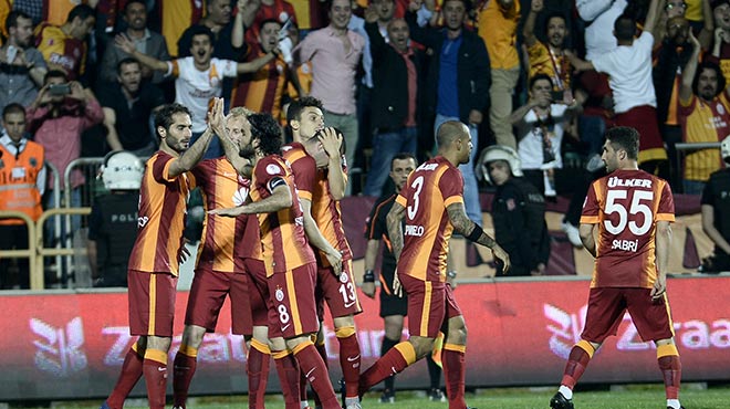 Çifte kupalı Şampiyon!