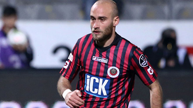 Gençlerbirliği‘nde imza